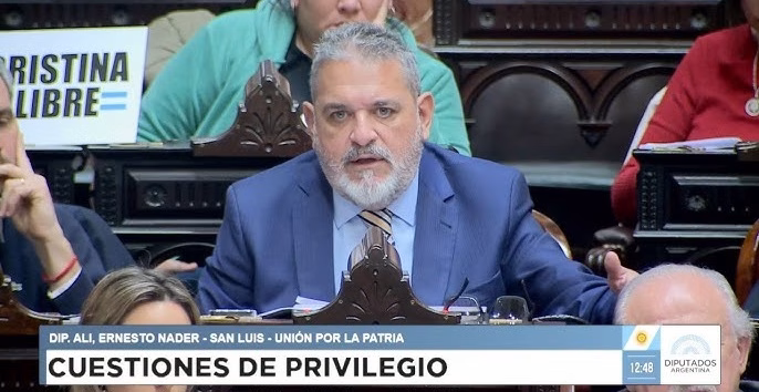 El oficialismo sufrió una derrota histórica en Diputados y la oposición anuló decretos clave