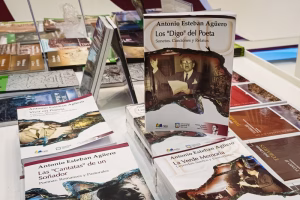 La Nueva Editorial Universitaria presente en la Feria del Libro Provincial 2025 en Merlo