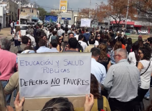 Marcha Universitaria en San Luis