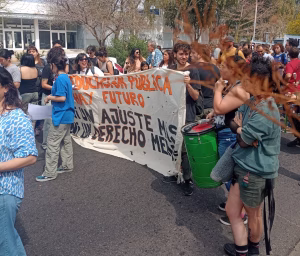 Marcha Universitaria en San Luis