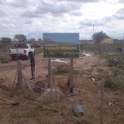 Más de 130 familias reclaman por una estafa en la compra de terrenos en el barrio Paisaje Serrano y temen por el desalojo - imagen destacada