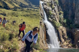 Realizarán un trekking solidario al Salto de la Negra Libre
