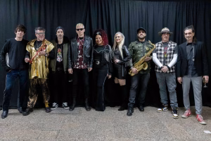 Antes del festejo por los 20 años de Los Fundamentalistas del Aire Acondicionado, Pablo Sbaraglia fue entrevistado en Rock del País