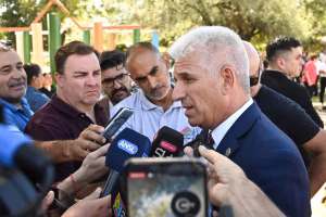 El gobernador de San Luis habló sobre la ley penal juvenil, el aumento de su imagen positiva y las próximas elecciones