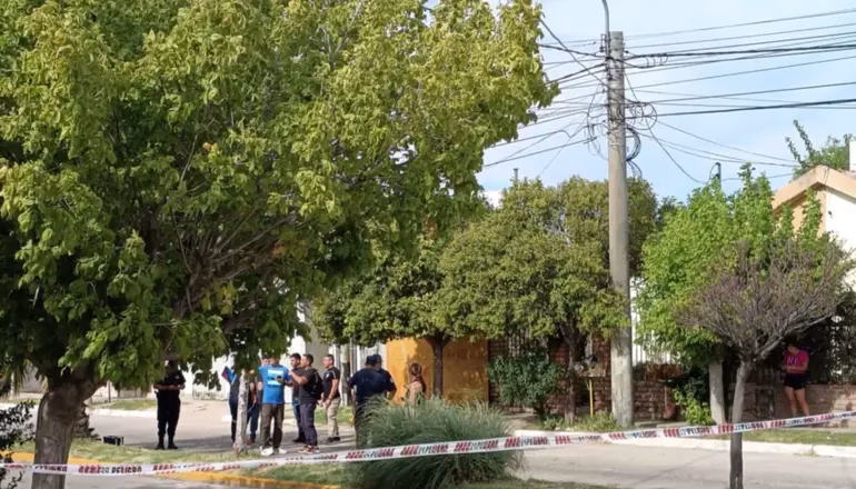 Una mujer de más de 80 años fue golpeada en su domicilio durante un robo y falleció en el hospital - imagen destacada