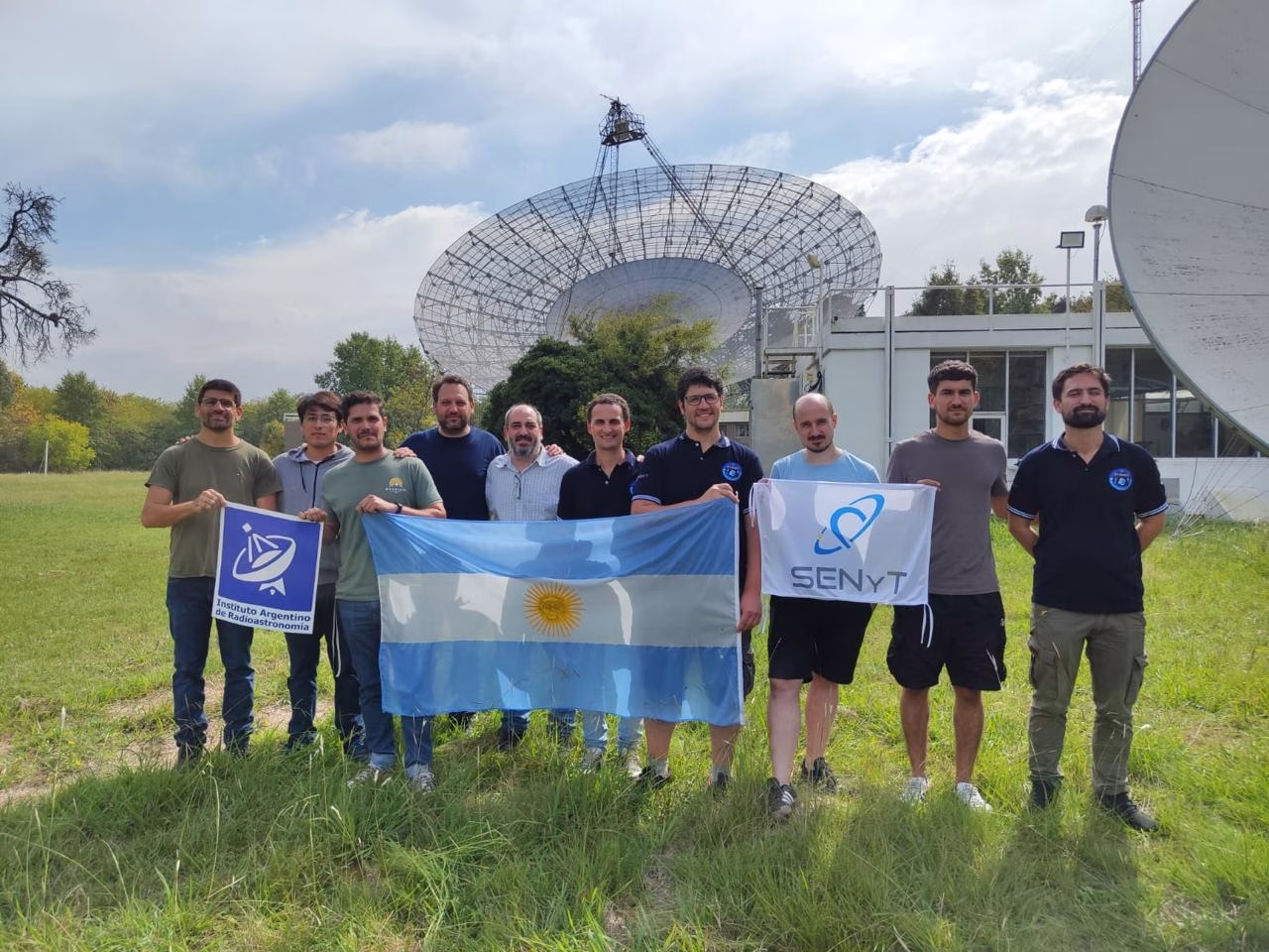 Ciencia argentina en la Luna: Atenea logró comunicarse con la Tierra horas después de su lanzamiento en Artemis II