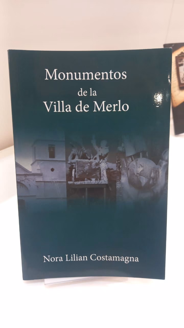 Nora Costamagna presentó un libro que rescata la historia de los monumentos de Merlo