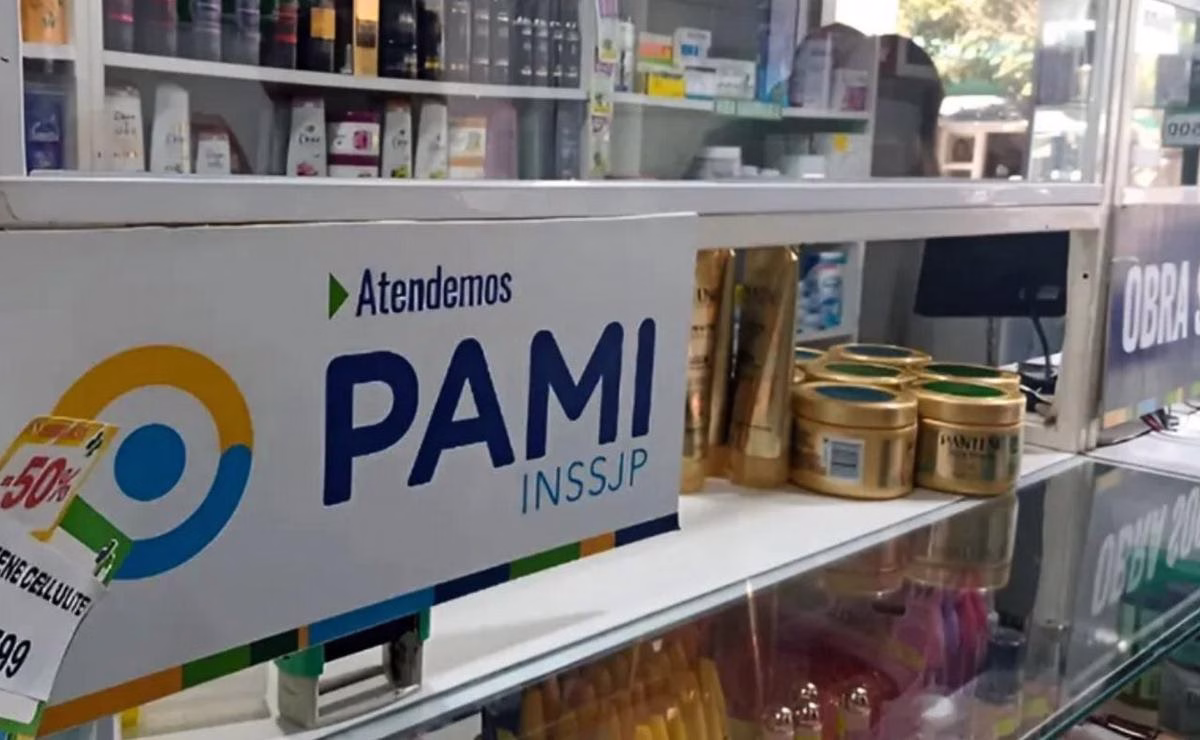 Farmacias advierten por demoras en pagos de PAMI