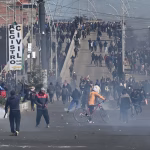 Bolivia vive una creciente crisis social por protestas y bloqueos