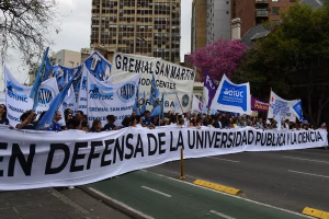 La Corte Suprema dejó firme la cautelar que obliga al Estado a aplicar dos artículos de la ley de financiamiento universitario