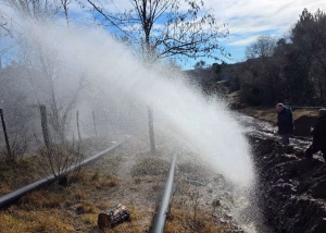 En Juana Koslay por el momento el suministro de agua llega a todos los vecinos