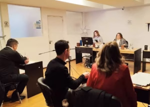 Dictaron prisión preventiva para un hombre y su madre por el apuñalamiento en una clínica de San Luis