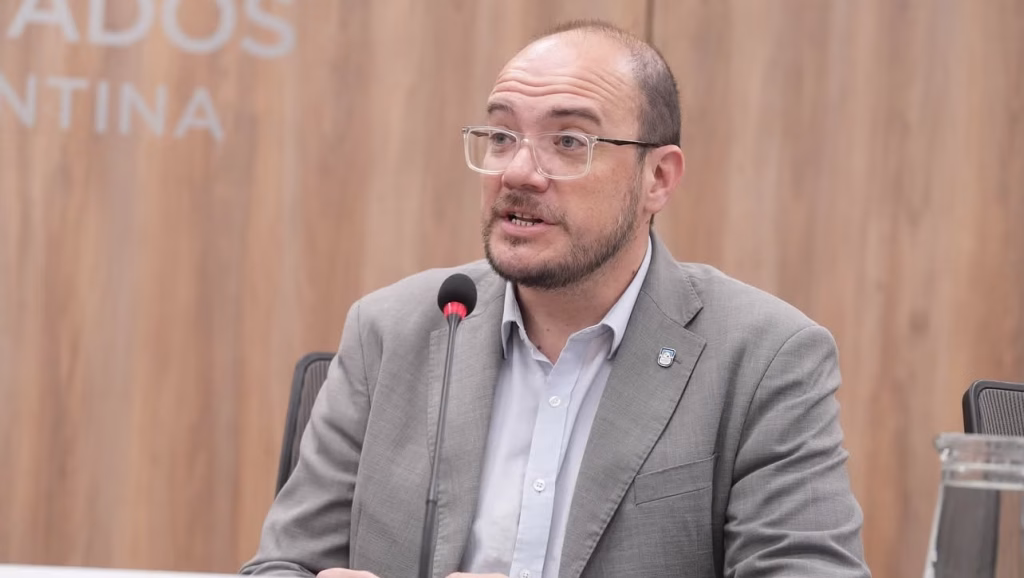 El Rector de la UNSL expuso ante Diputados sobre discapacidad y advirtió por el Presupuesto 2027, mientras crece la preocupación por las paritarias universitarias - imagen destacada