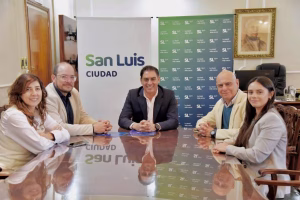 La UNSL y la municipalidad capitalina trabajarán en  poner en valor el espacio verde frente al Rectorado