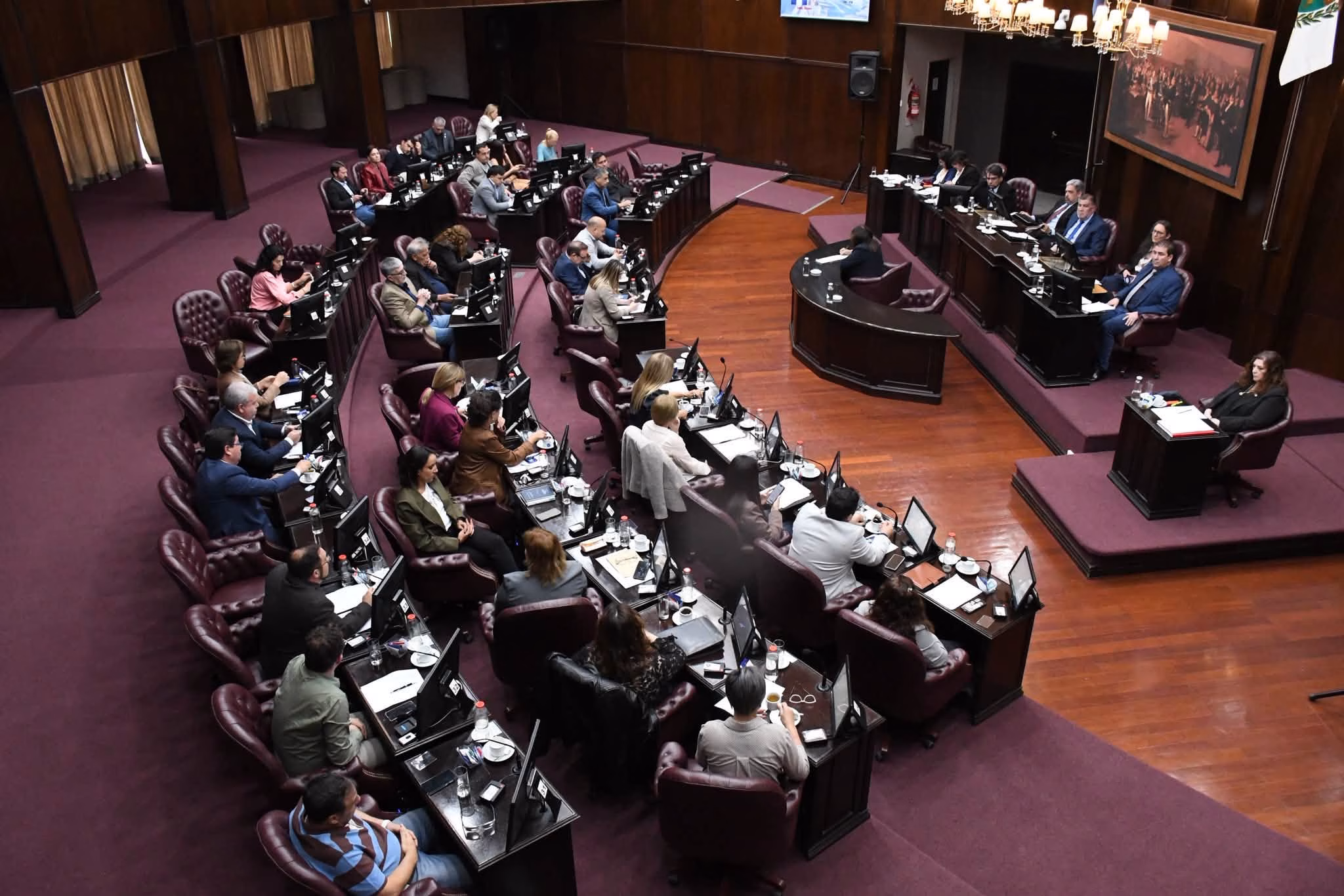 La Cámara de Diputados le otorgó sanción definitiva a una reforma que modifica parte de la organización de la Justicia provincial.