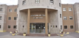 Denuncian a un ex policía por hostigamiento y difusión de imágenes íntimas de una mujer policía