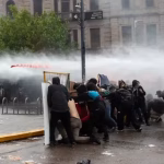 El CIN repudió la violencia y la represión durante la V Marcha Federal Universitaria